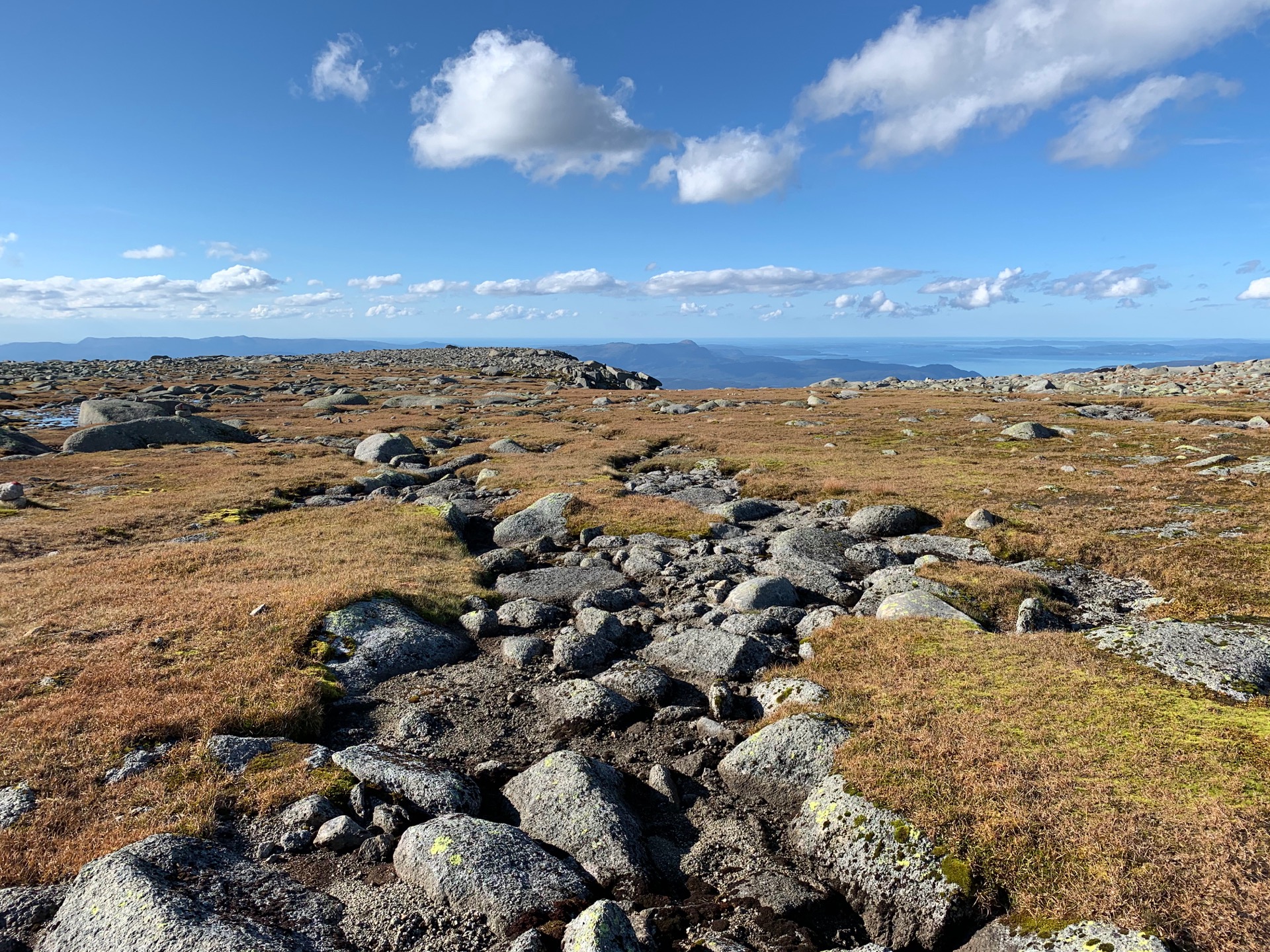 Ganske flatt og veldig flott på 1100-1200 mot.